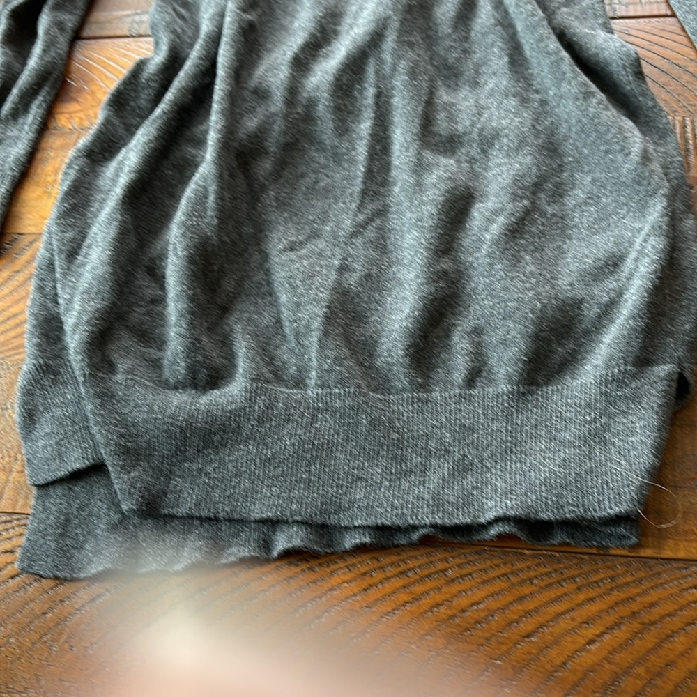 Ruby Moon Size Small Gray Cold Shoulder Sweater D… - image 3